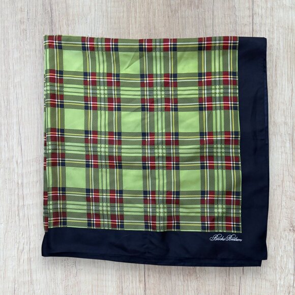 Brooks Brothers Silk Plaid Scarf Green Red Holiday Christmas Navy Check Pattern - Picture 3 of 4